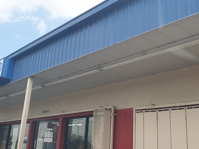 Mama Seafood exterior
